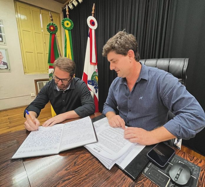 Secretário André Bücker assume Prefeitura de Lajeado durante férias do prefeito Marcelo Caumo